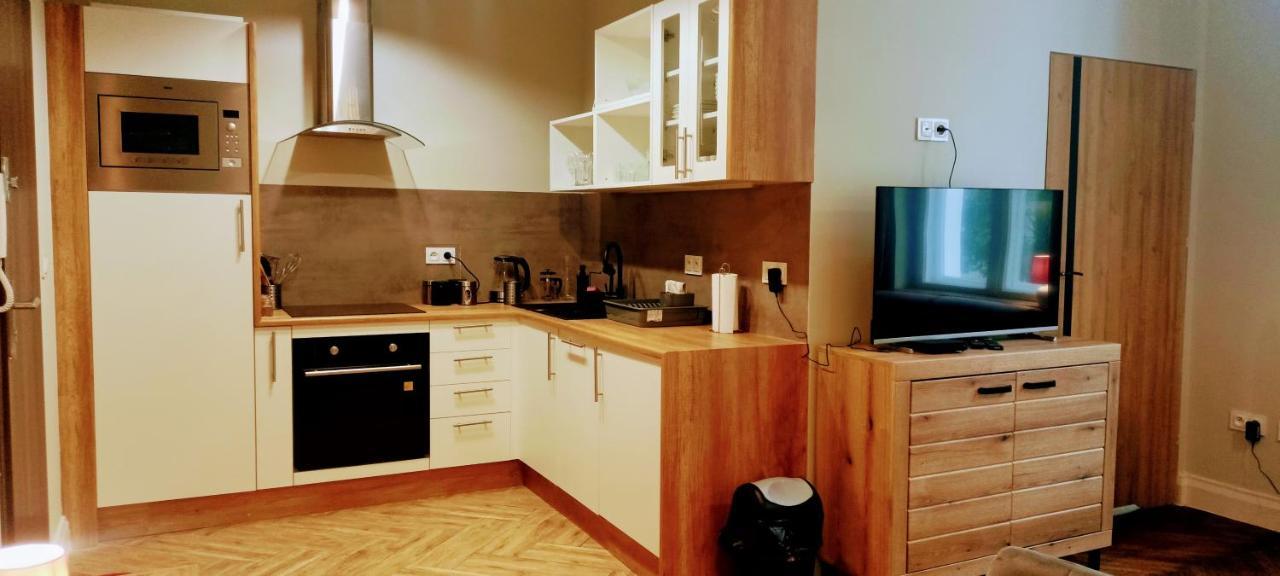 Drzewna Apartamenty - Wroclawska เจโลนากูรา ภายนอก รูปภาพ