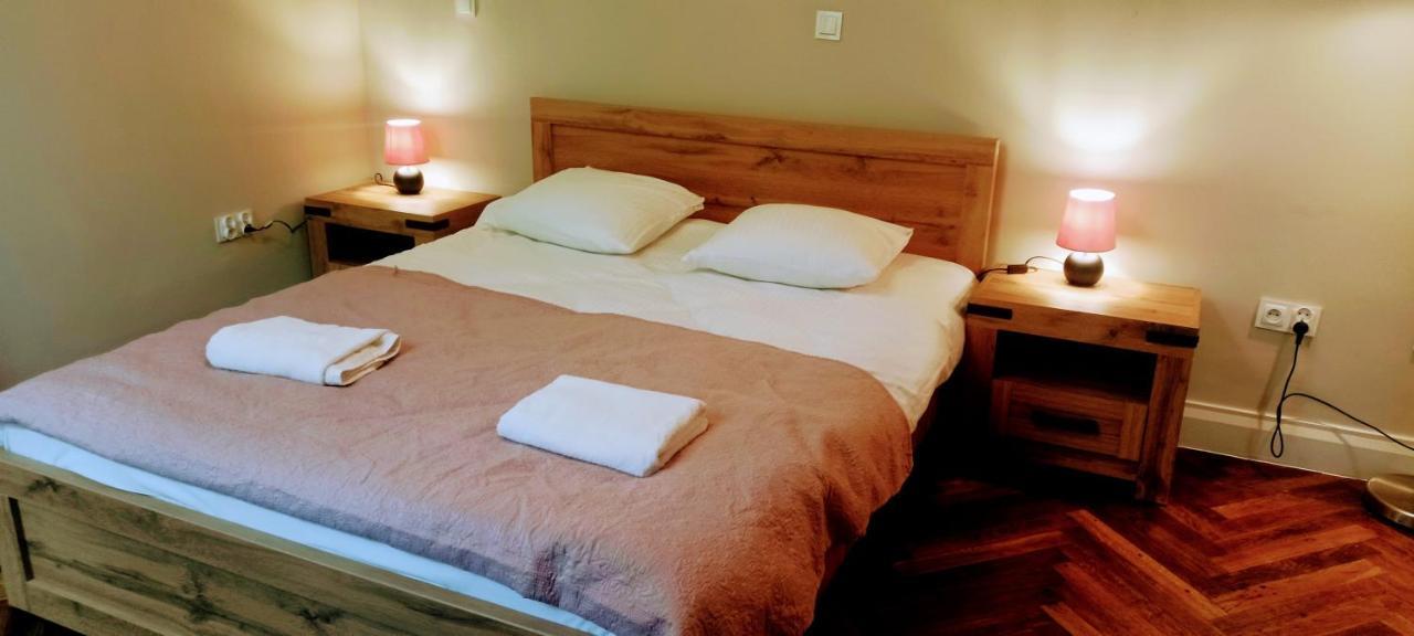 Drzewna Apartamenty - Wroclawska เจโลนากูรา ภายนอก รูปภาพ